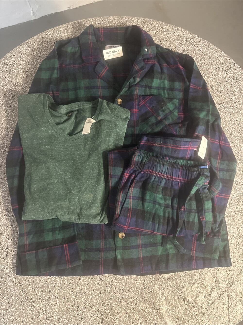 Old Navy Men's Pajamas L Large Flannel Plaid Set Navy Green Matching Family PJs